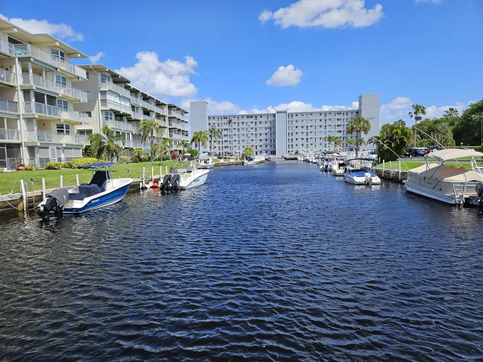 Unit for sale at 1511 SE 15th Court, Deerfield Beach, FL 33441