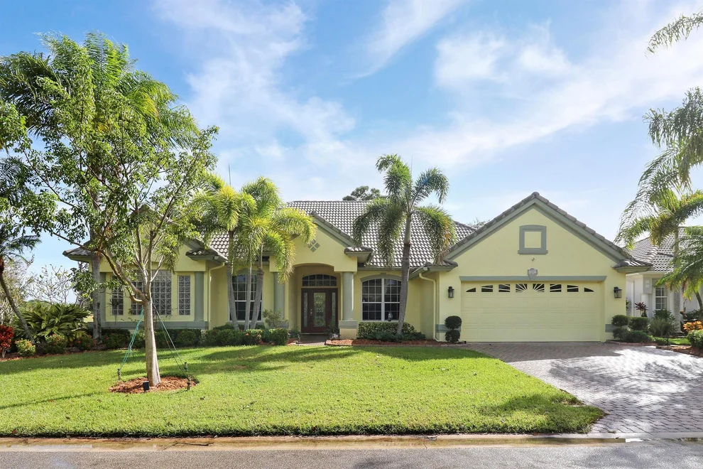 Unit for sale at 4001 NW Willow Creek Drive, Jensen Beach, FL 34957