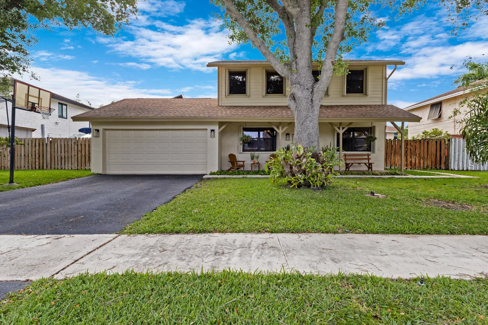 Unit for sale at 4735 NW 113th Terrace, Sunrise, FL 33323