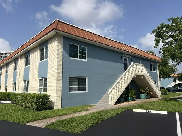 Unit for sale at 124 NE 19th Court, Wilton Manors, FL 33305