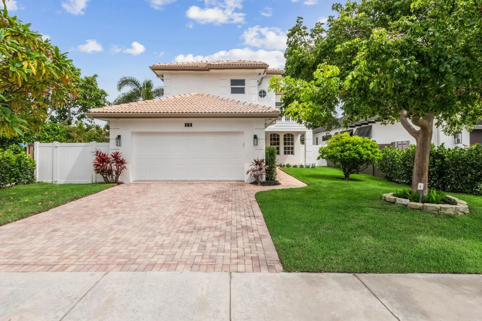 Unit for sale at 15 SW 9th Street, Delray Beach, FL 33444