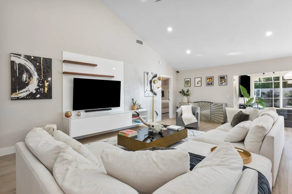 Unit for sale at 2850 Wilderness Road, West Palm Beach, FL 33409