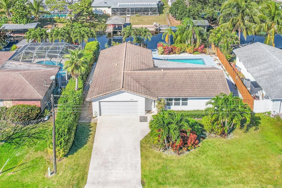 Unit for sale at 1241 SW 27th Avenue, Boynton Beach, FL 33426