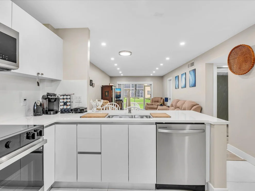 Unit for sale at 100 Ashbury Road, Hollywood, FL 33024