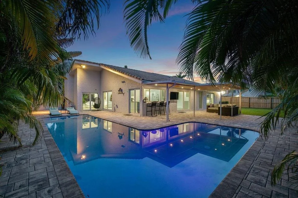 Unit for sale at 1495 SW 14th Street, Boca Raton, FL 33486