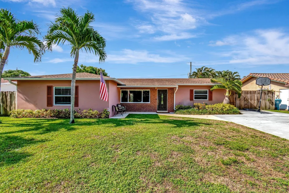Unit for sale at 1240 SW 27th Place, Boynton Beach, FL 33426