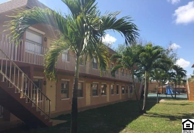 Unit for sale at 101 NE 41st Street, Oakland Park, FL 33334