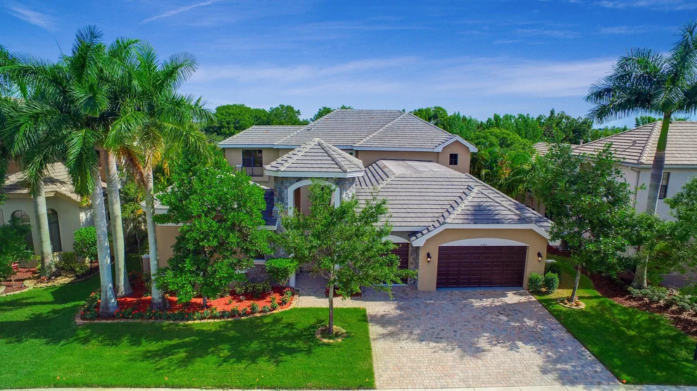 Unit for sale at 10664 Versailles Boulevard, Wellington, FL 33449