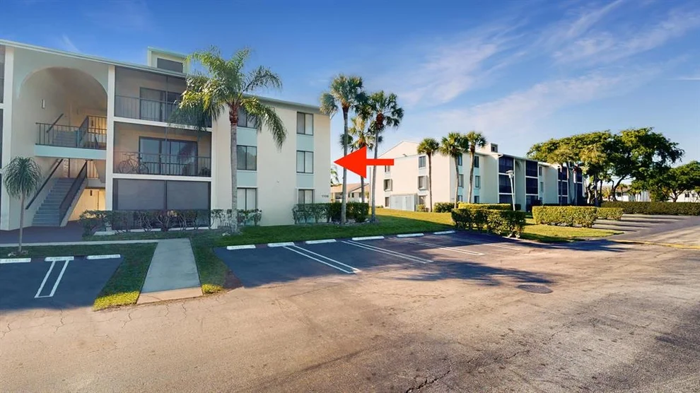 Unit for sale at 1106 Green Pine Boulevard, West Palm Beach, FL 33409