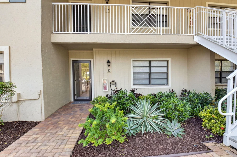 Unit for sale at 18 Westgate Lane, Boynton Beach, FL 33436
