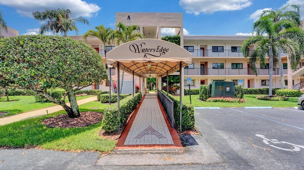 Unit for sale at 15075 Witney Road, Delray Beach, FL 33484