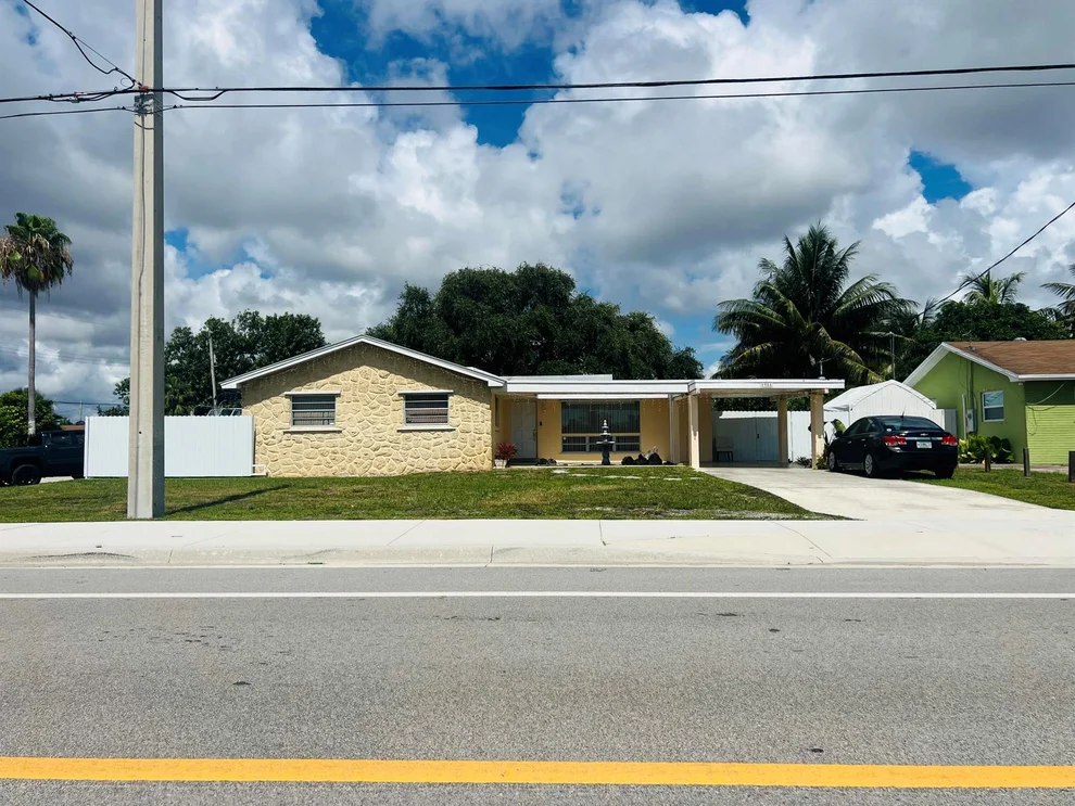 Unit for sale at 1951 S Florida Mango Road, West Palm Beach, FL 33406