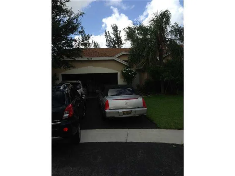 Unit for sale at 7435 NW 53rd Street, Lauderhill, FL 33319