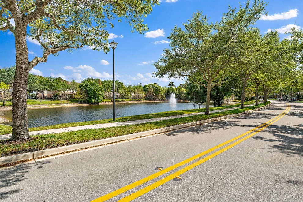 Unit for sale at 128 W Thatch Palm Circle, Jupiter, FL 33458