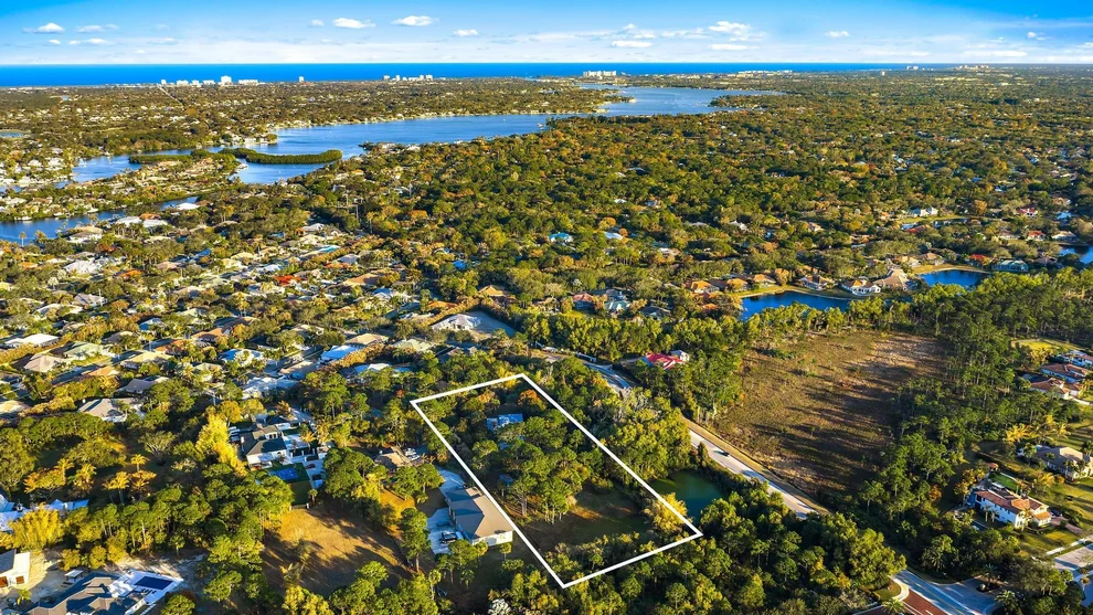 Unit for sale at 19150 SE Jupiter Road, Jupiter, FL 33458