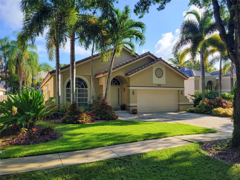 Unit for sale at 10367 Lima Street, Hollywood, FL 33026