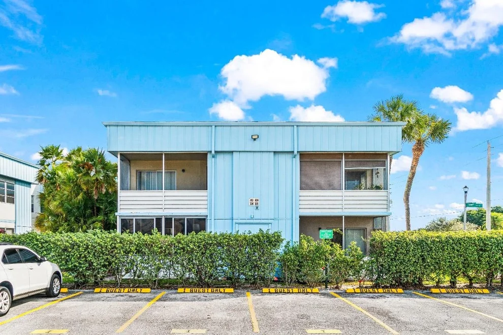 Unit for sale at 410 Saxony I, Delray Beach, FL 33446
