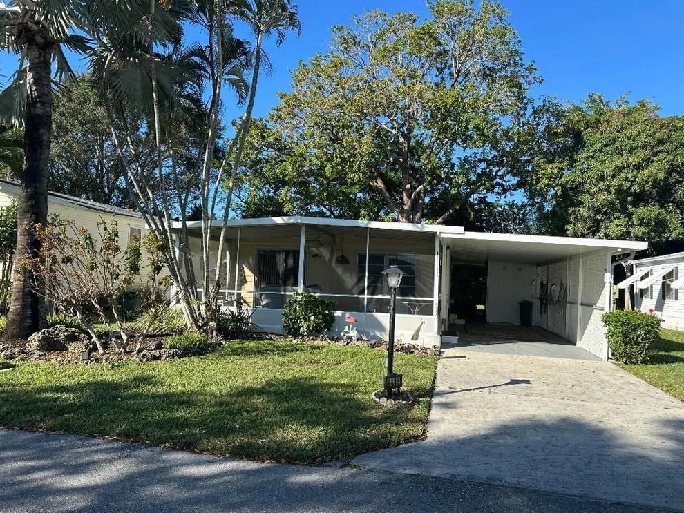 Unit for sale at 8435 E Club Road, Boca Raton, FL 33433