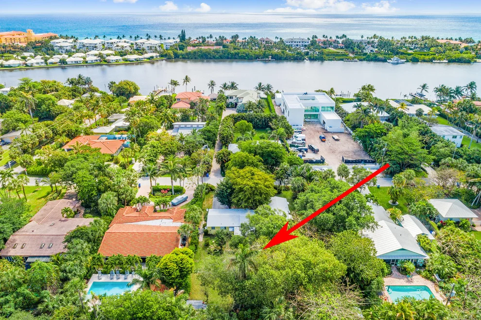 Unit for sale at 601 SE Atlantic Drive, Lantana, FL 33462