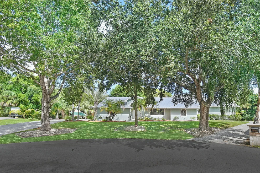 Unit for sale at 1225 SW Magnolia Bluff Drive, Palm City, FL 34990