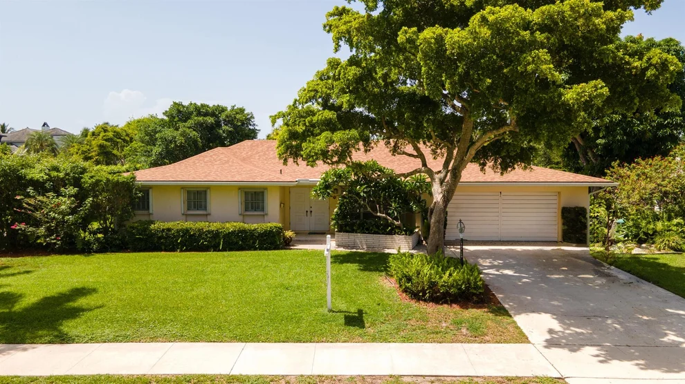 Unit for sale at 100 Gulfstream Road, North Palm Beach, FL 33408