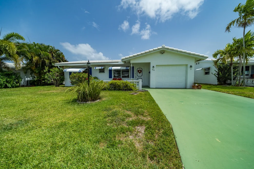 Unit for sale at 1604 SW 17th Terrace, Boynton Beach, FL 33426