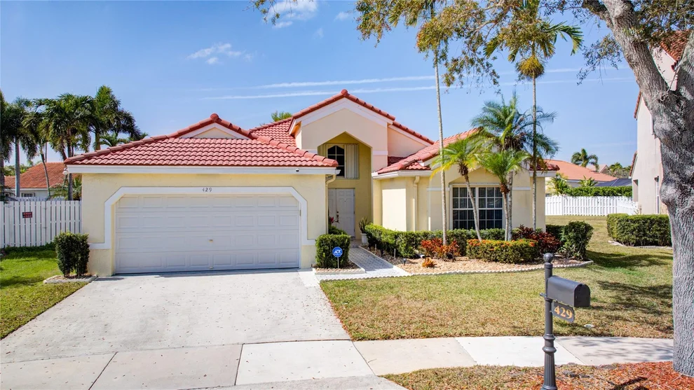 Unit for sale at 429 Cambridge Lane, Weston, FL 33326