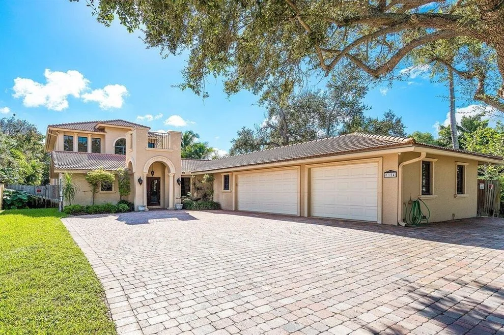 Unit for sale at 1124 SW 21st Lane, Boca Raton, FL 33486