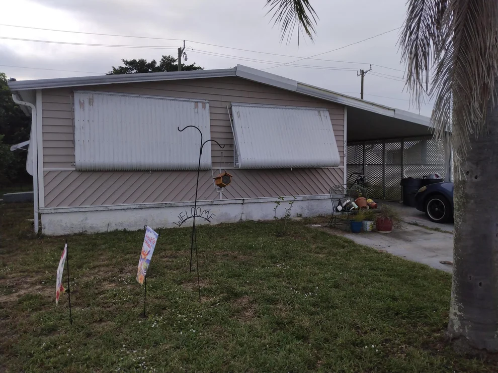 Unit for sale at 7918 SE Swan Avenue, Hobe Sound, FL 33455