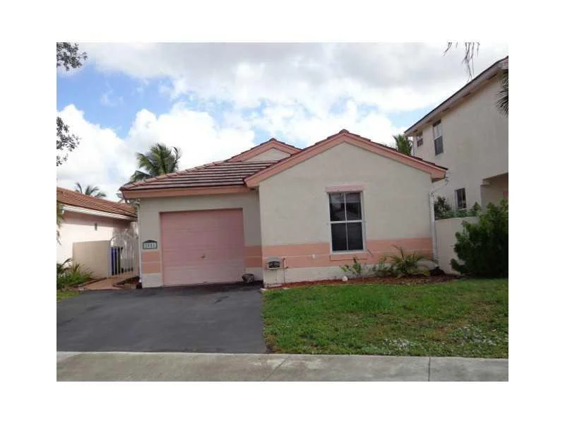 Unit for sale at 2051 NW 188th Avenue, Pembroke Pines, FL 33029