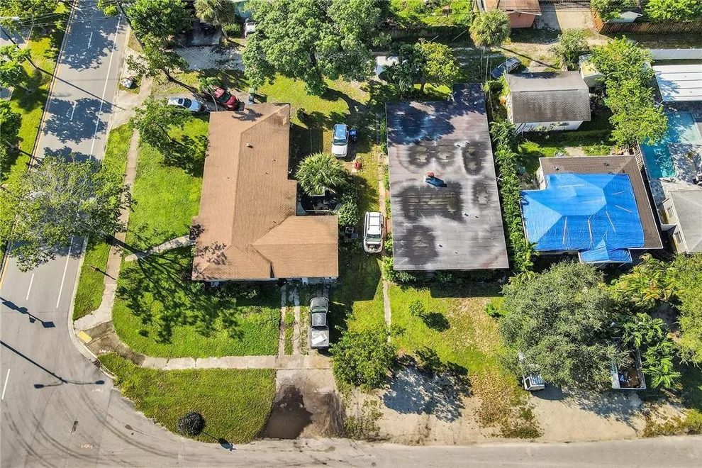 Unit for sale at 1001 SW 4th Avenue, Fort Lauderdale, FL 33315