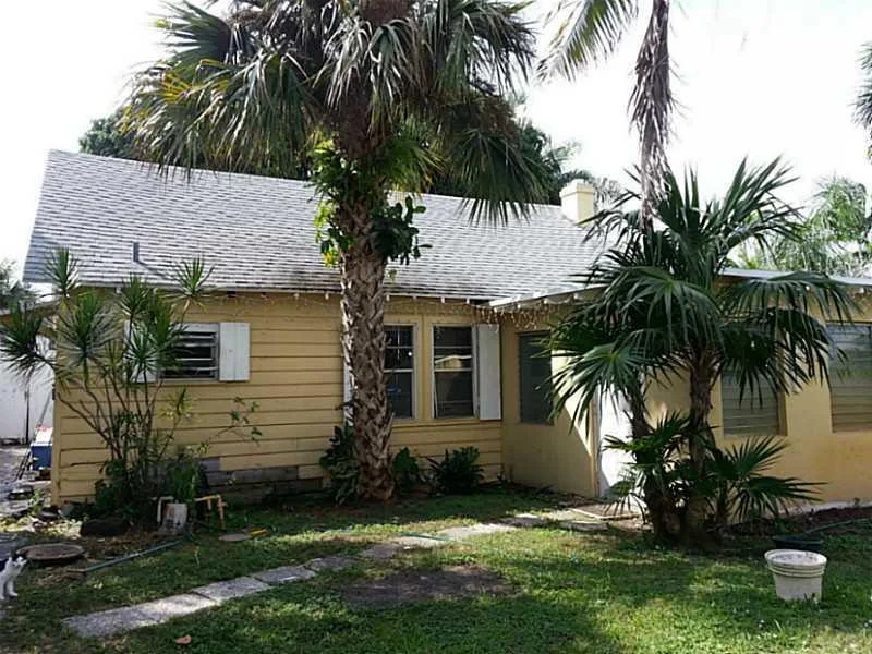 Unit for sale at 110 NE 10th Street, Delray Beach, FL 33444