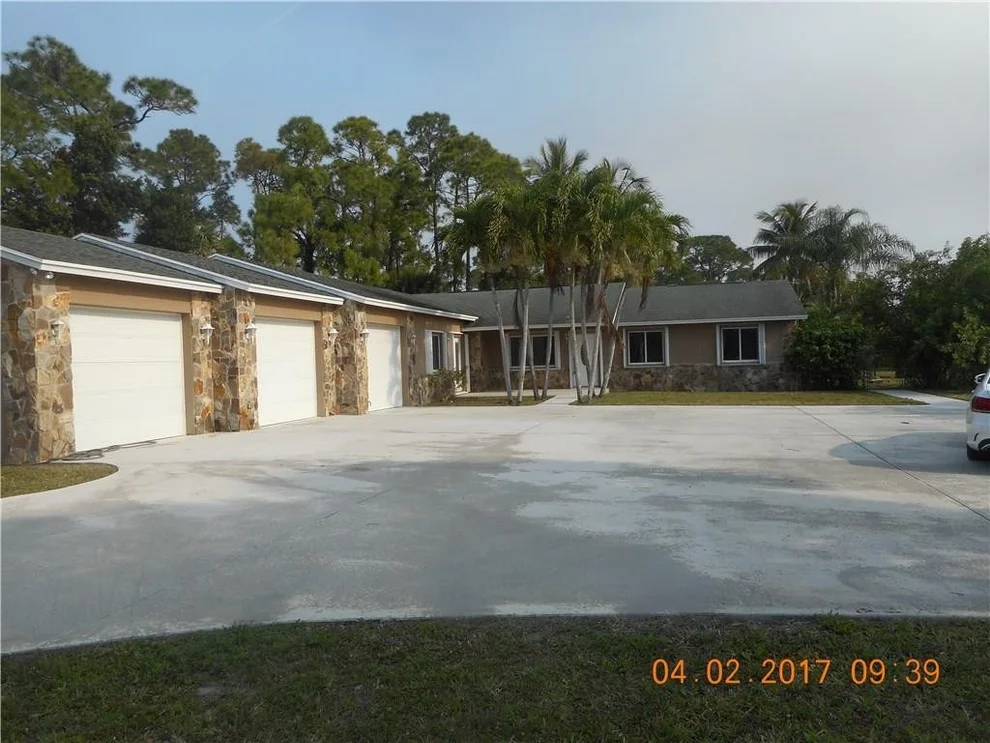 Unit for sale at 11717 63rd Lane, West Palm Beach, FL 33412