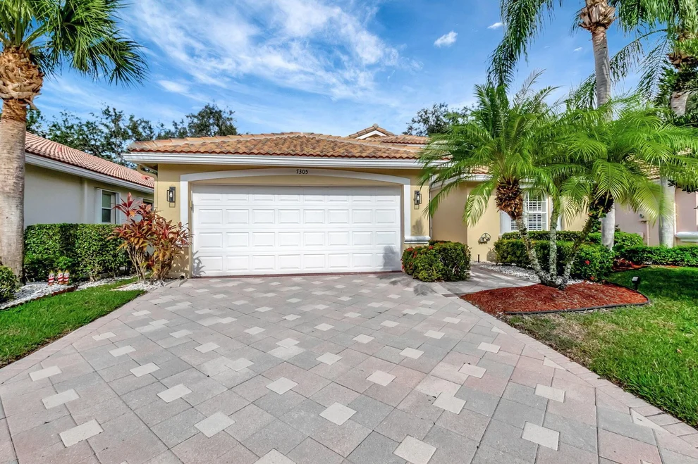 Unit for sale at 7305 Lugano Drive Drive, Boynton Beach, FL 33437