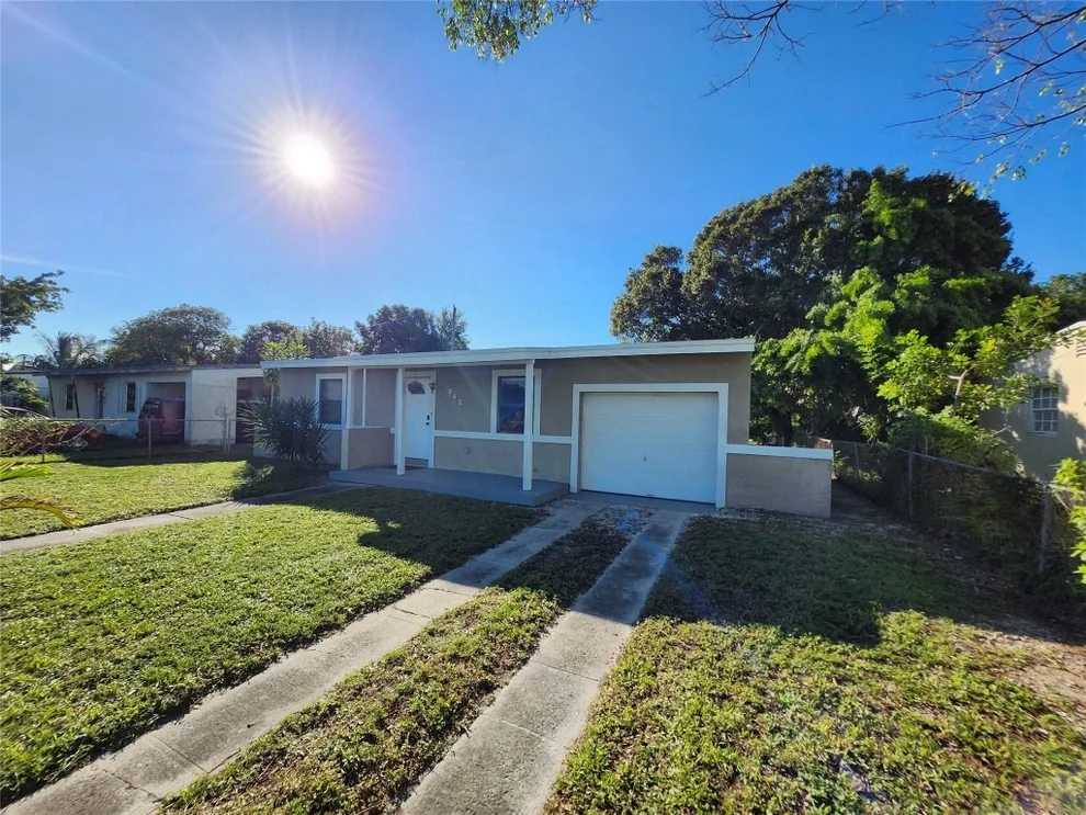Unit for sale at 942 NW 12th Street, Fort Lauderdale, FL 33311