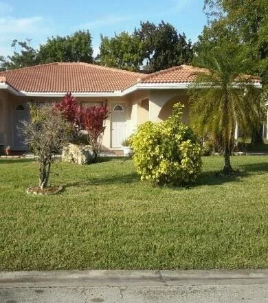 Unit for sale at 8283 NW 39th Street, Coral Springs, FL 33065