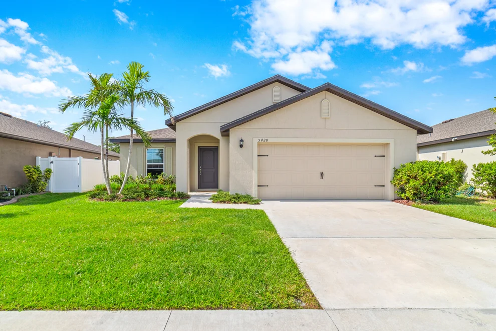 Unit for sale at 5428 Imagination Drive, Fort Pierce, FL 34947