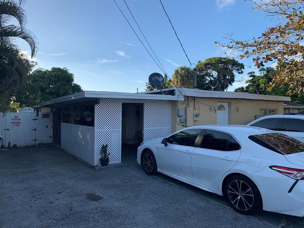 Unit for sale at 77 Caroline Drive, West Palm Beach, FL 33413