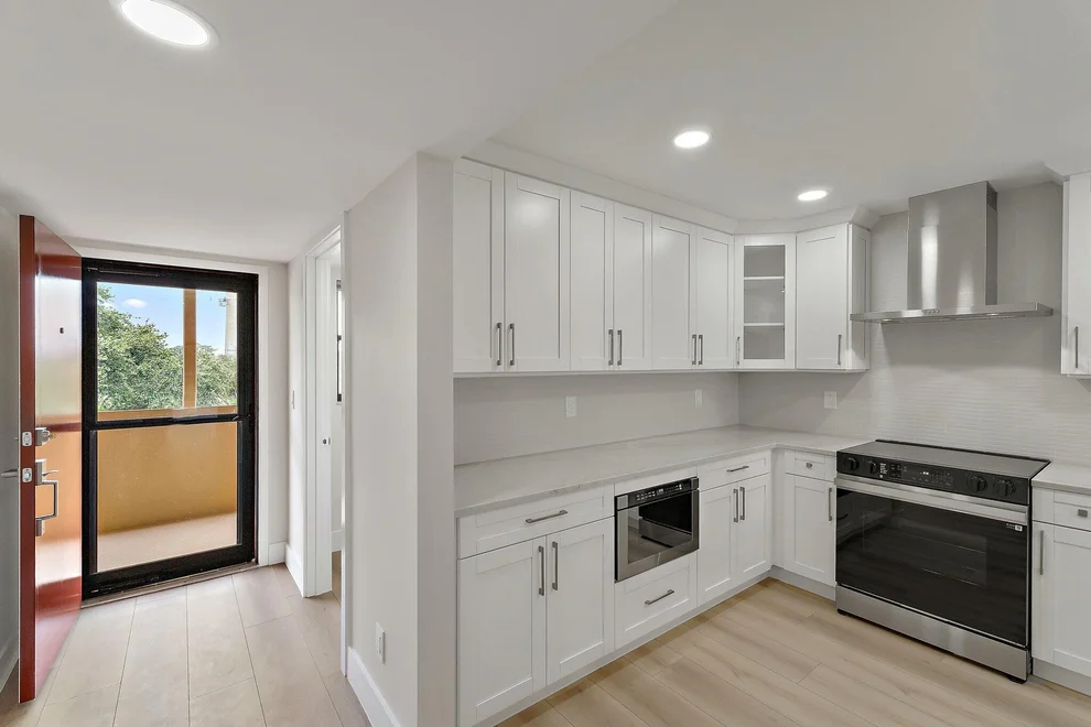 Unit for sale at 1030 Us Highway One, North Palm Beach, FL 33408