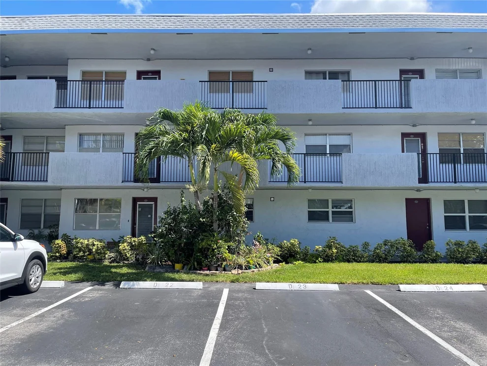 Unit for sale at 8405 NW 61st Street, Tamarac, FL 33321