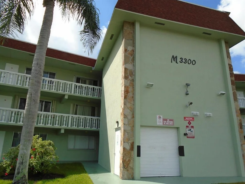 Unit for sale at 3300 Springdale Boulevard, Palm Springs, FL 33461