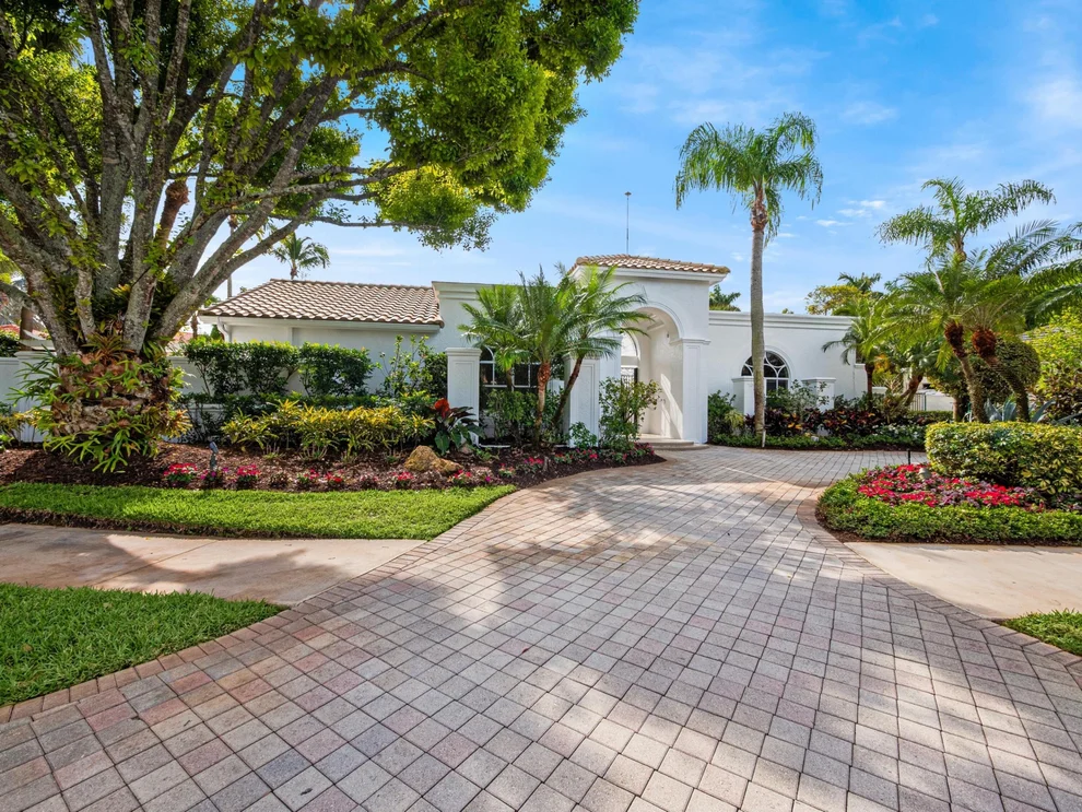 Unit for sale at 19 St. George Place, Palm Beach Gardens, FL 33418