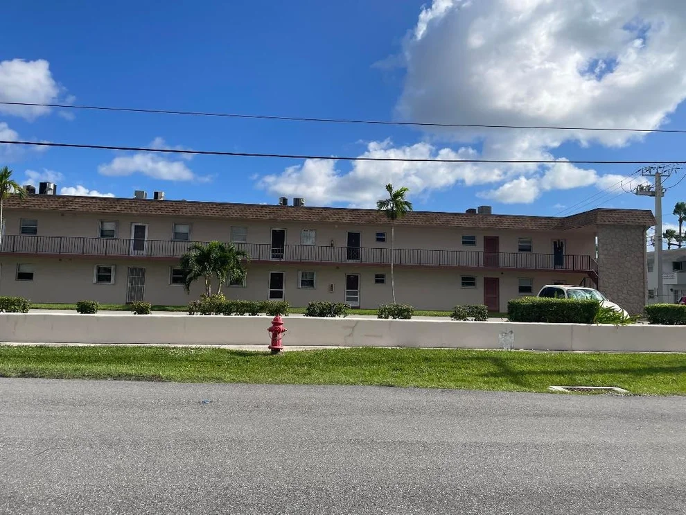 Unit for sale at 200 Bonnie Boulevard, Palm Springs, FL 33461