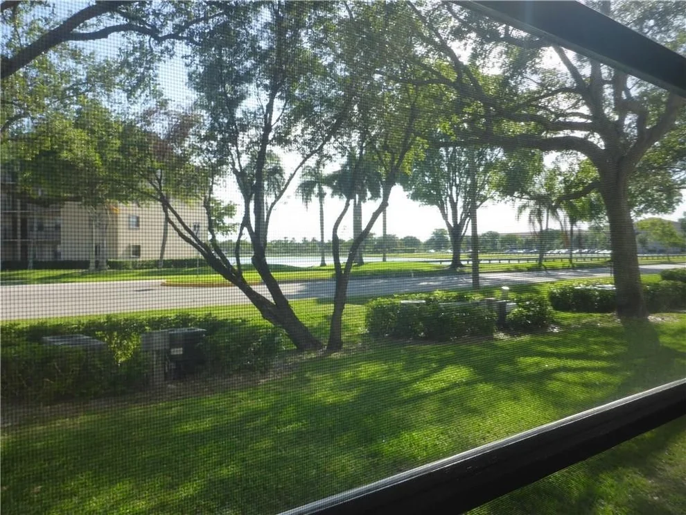 Unit for sale at 1000 SW 128th Terrace, Pembroke Pines, FL 33027