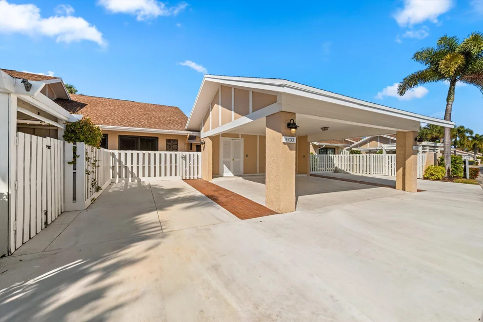 Unit for sale at 3733 Cape Pointe Circle, Jupiter, FL 33477