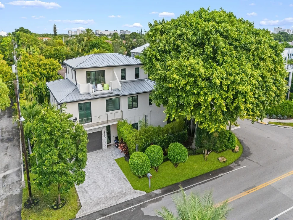 Unit for sale at 1415 NE 6th Street, Fort Lauderdale, FL 33304