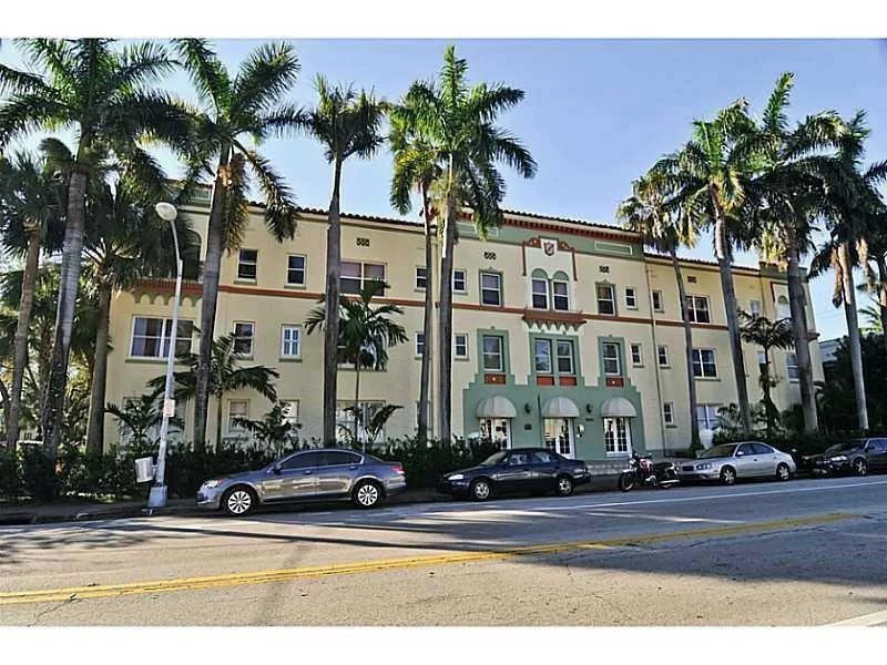 Unit for sale at 900 16th Street, Miami Beach, FL 33139
