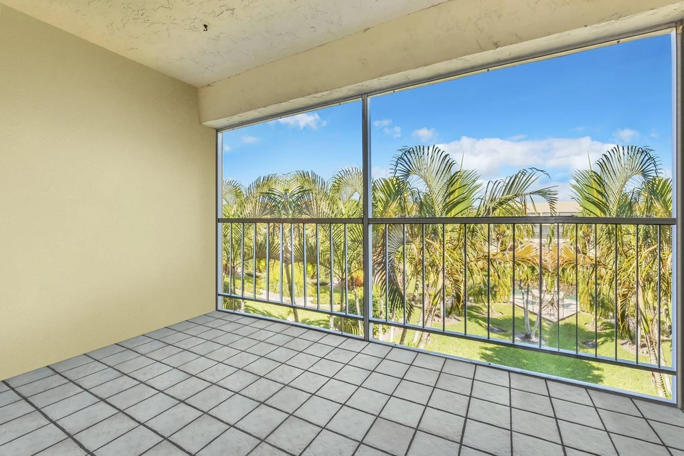 Unit for sale at 6750 Royal Palm Boulevard, Margate, FL 33063