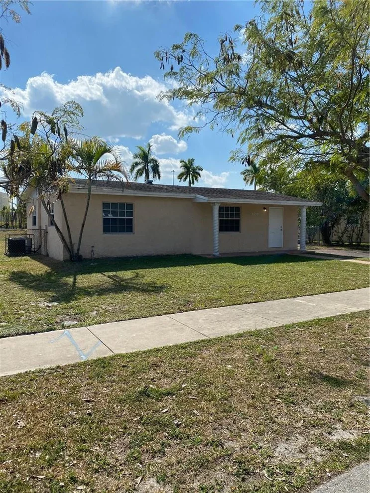 Unit for sale at 1470 NW 200th Street, Miami Gardens, FL 33169