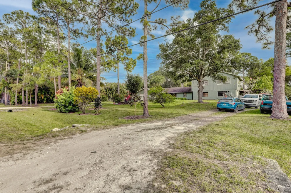 Unit for sale at 11384 47th Road N, West Palm Beach, FL 33411